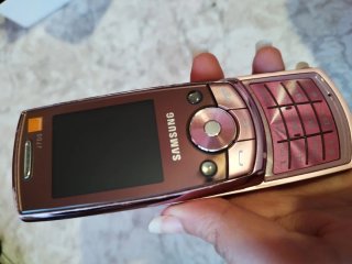 Móvil Samsung J700 Slide Rosa