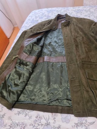 Chaquetón de hombre, en piel de Ante.
