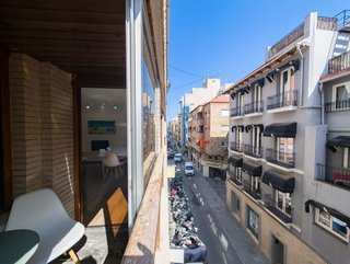 Piso en venta en Centro en Alicante