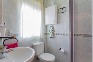 Casa adosada en venta en Cúllar Vega