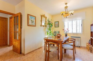 Casa adosada en venta en Cúllar Vega