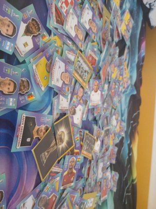 Cromos Mundial 2022: Messi y CR7