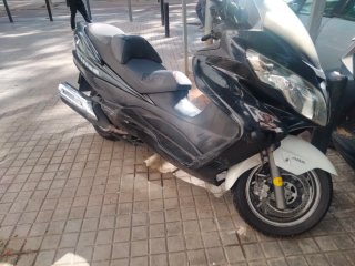 Bulmang 400 con raja en culata