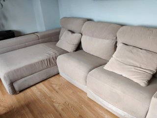 Sofá chaiselonge modular beige de tela