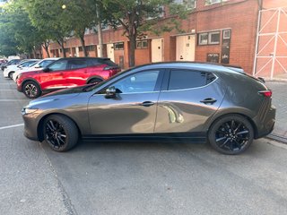 Mazda 3 184CV SKYACTIC X SEFATY BLACK