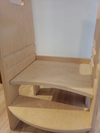 Torre di apprendimento Mobli Montessori in legno