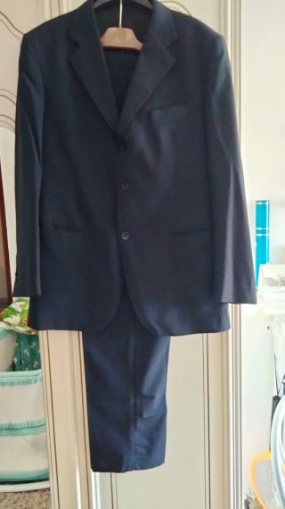 Abito uomo blu scuro