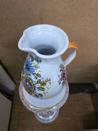 Jarra cerámica Talavera multicolor