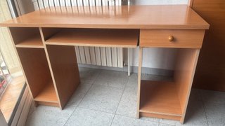 Escritorio de estudio madera