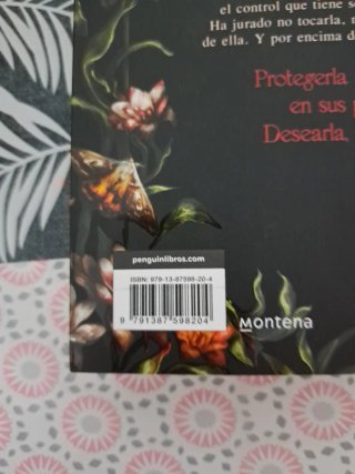 Latidos: Protegerla no estaba en sus planes. De...