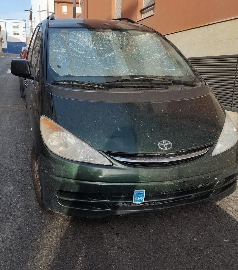 Toyota Previa 2002 - foto 1