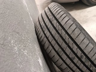 Llantas BMW con neumáticos nuevos