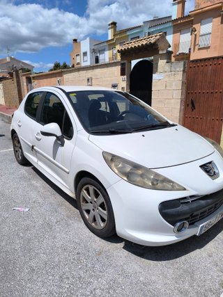 Peugeot 207 2007