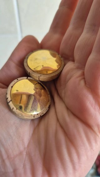 Orecchini a bottone dorati