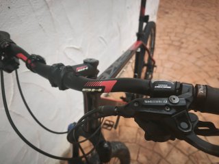 BH Spike XL Bicicleta Montaña
