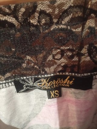 Camisola Koröshi Talla XS Estampado Floral.