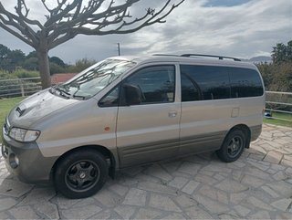 Hyundai H-1 2005 semi camperizada