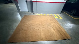 Tappeto in juta beige e marrone