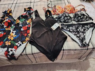 Lote 3 costumi da bagno e bikini
