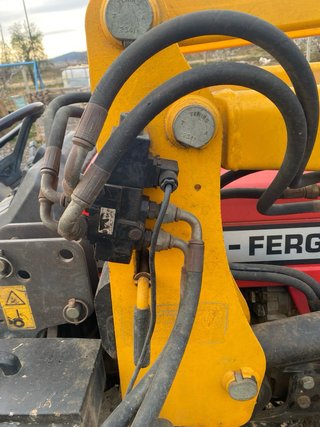 Pala frontal serie 100 modelo b1