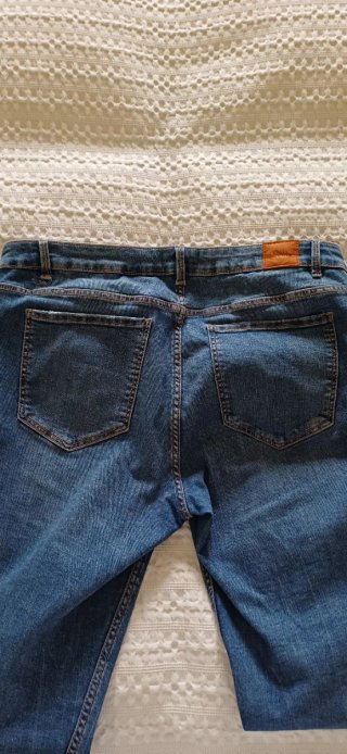 Pantalón vaquero Zara azul