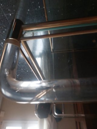 Camarera cristal y metal con ruedas