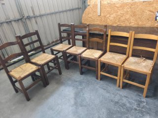 Juego de 7 Sillas de Comedor Rústicas y 2 mesas