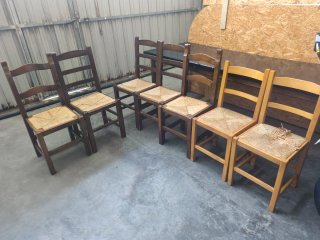 Juego de 7 Sillas de Comedor Rústicas y 2 mesas