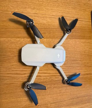 DJI Mini 2 Fly More Combo Drone