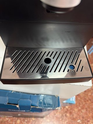 Cecotec Cafetera Compacta Cremmaet
