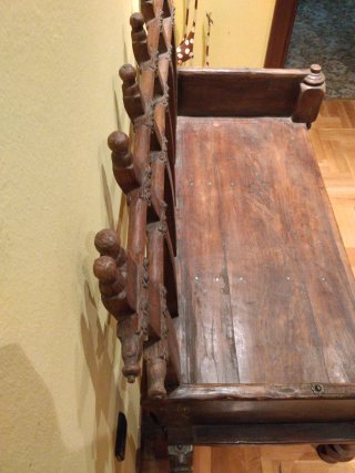 Banco antiguo madera maciza siglo XIX