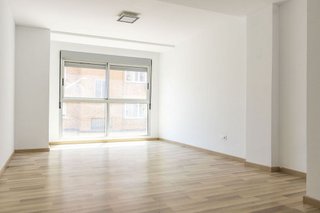 Piso en venta en Zona Calle Valencia en Torrent