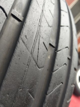 Neumáticos 275/35-ZR21