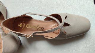 Zapatos de vestir PLATINO Coimbra, color  Beige.