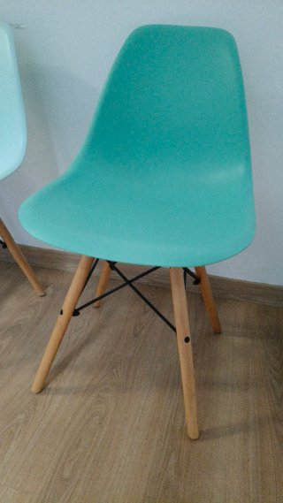 Sillas de diseño madera y polipropilenopp