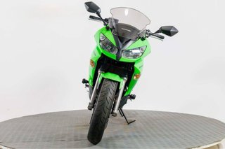 Kawasaki ER6F Verde