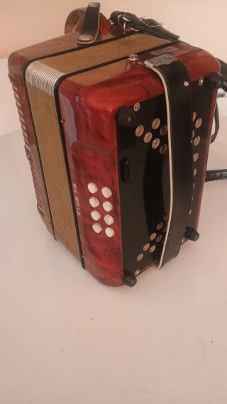 Acordeón Hohner Club Do-Fa Rojo