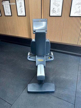 Bicicleta reclinada Technogym Excite Recline