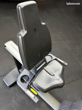 Bicicleta reclinada Technogym Excite Recline