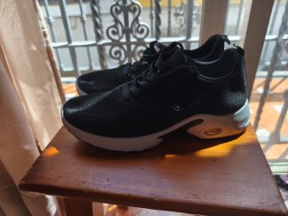 Deportivas de tela negros