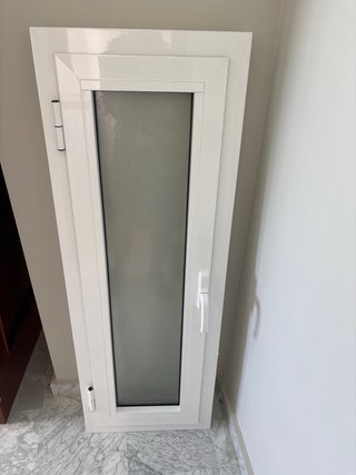 Ventana de aluminio con cristal