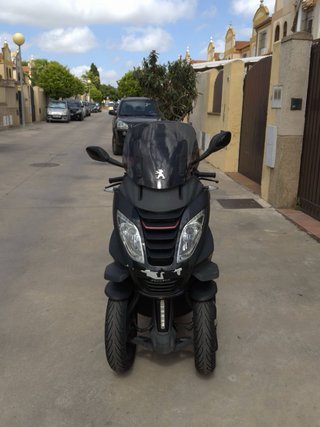 Peugeot Metropolis 400 RX-R del 2017