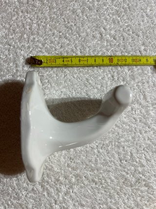 Perchero de cerámica blanco