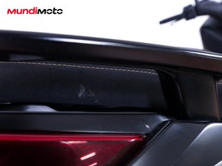 YAMAHA X-MAX 125 TECH MAX