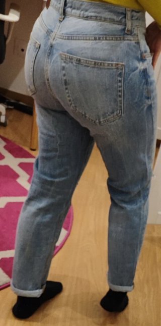 Pantalón vaquero Zara mujer desgastado