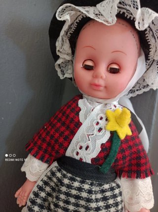 Muñeca antigua