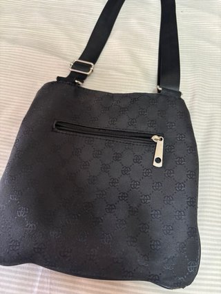 Bandolera negra