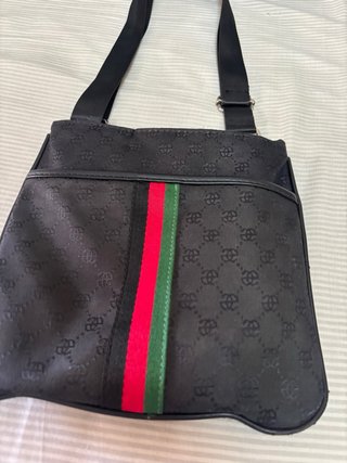 Bandolera negra