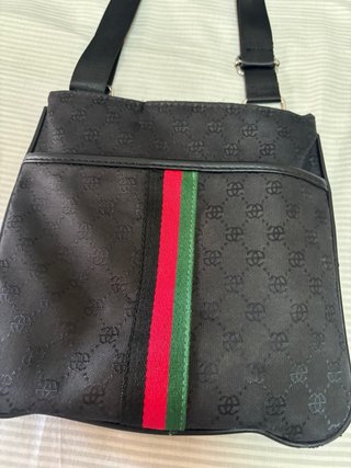 Bandolera negra