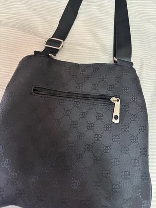 Bandolera negra